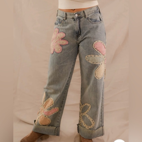 Blue and Pink Flare Jeans with Artistic Butterfly Design - Picture 8 of 15
